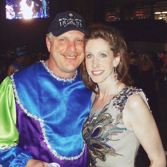 Meet your Posher, Lorey - Picture 1 of 1